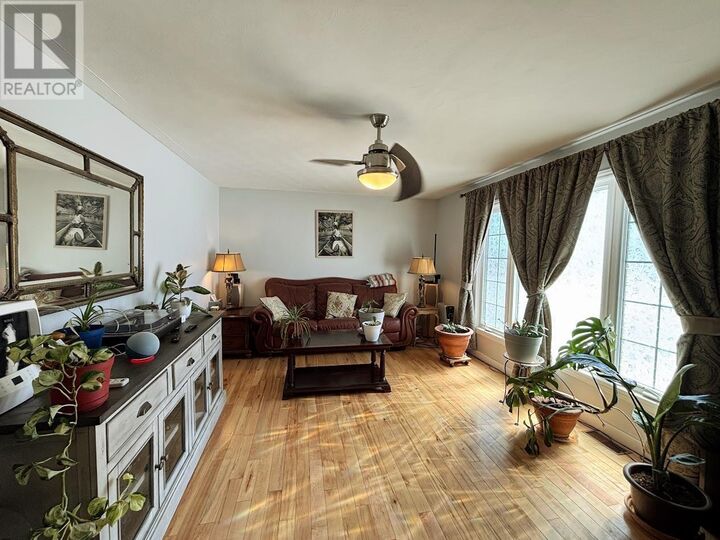 Property Photo: 7 Swallow Dr ON P0T 2C0