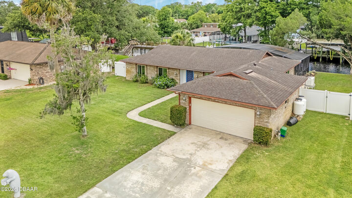 Property Photo:  5 Waterberry Circle  FL 32174 