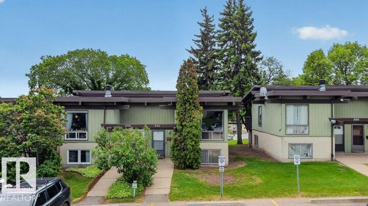 Property Photo: 502 Lee Ridge Road NW AB T6K 2K3