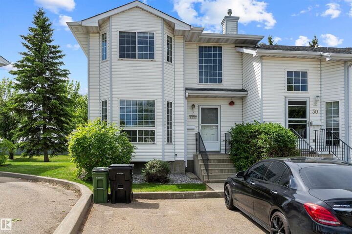 Property Photo:  3311 58 Street NW 32  AB T6L 6X3 