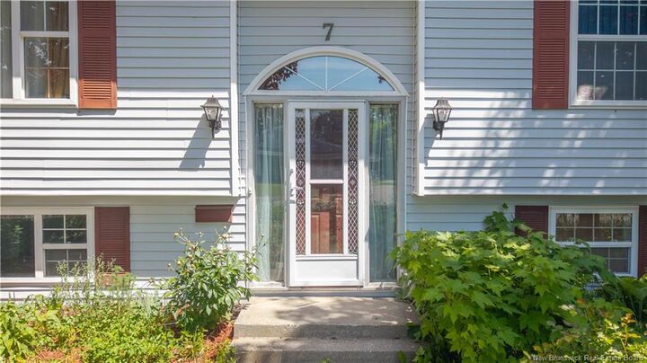 Property Photo:  7 Citizens Court  NB E3L 3C5 