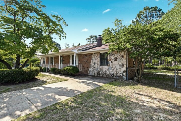 Property Photo:  3601 Wyatt Street  NC 28304 