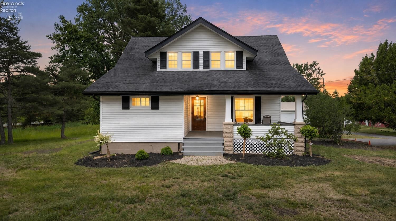 Property Photo: 298 Substation Road OH 44212