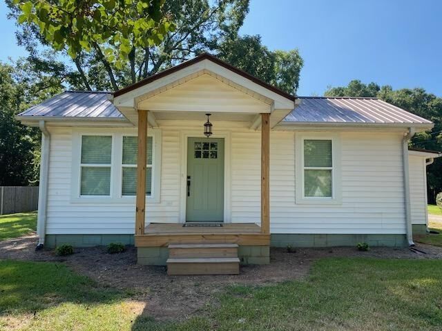 Property Photo: 5919 River Road GA 30542