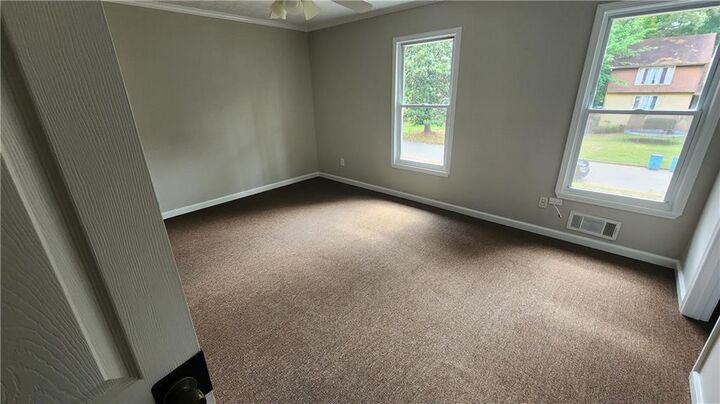 Property Photo: 2595 Golfview Terrace SE GA 30013
