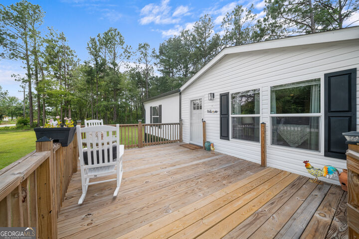Property Photo: 524 Smith Road GA 31503