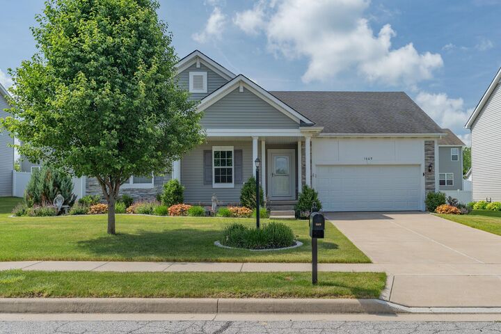 Property Photo: 1669 Gossett Mill Avenue IN 46304