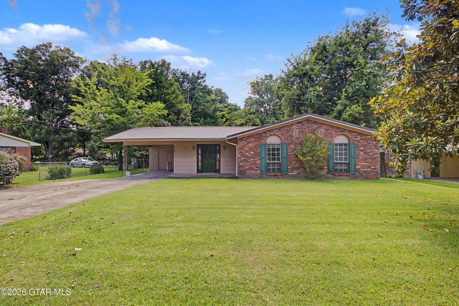 Property Photo:  715 Cypress Road  MS 39759 