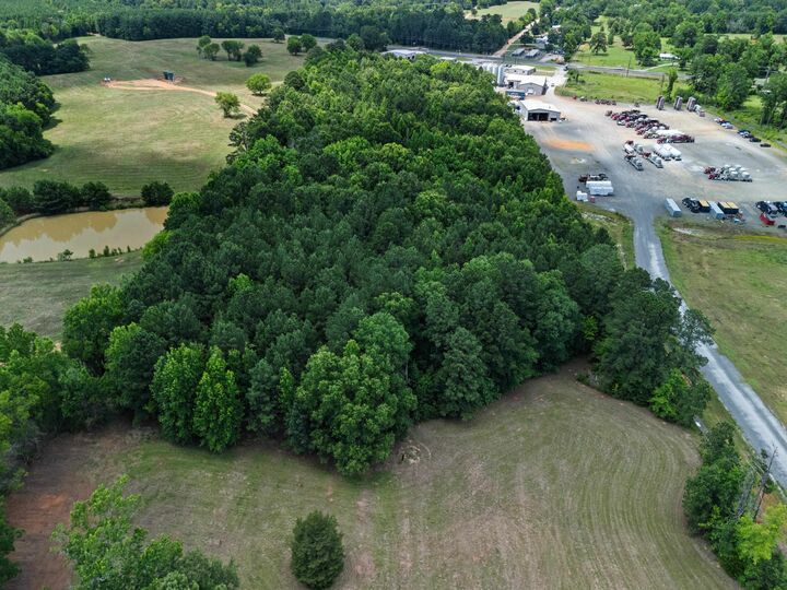 Property Photo: Tbd Old Easton Rd. TX 75603