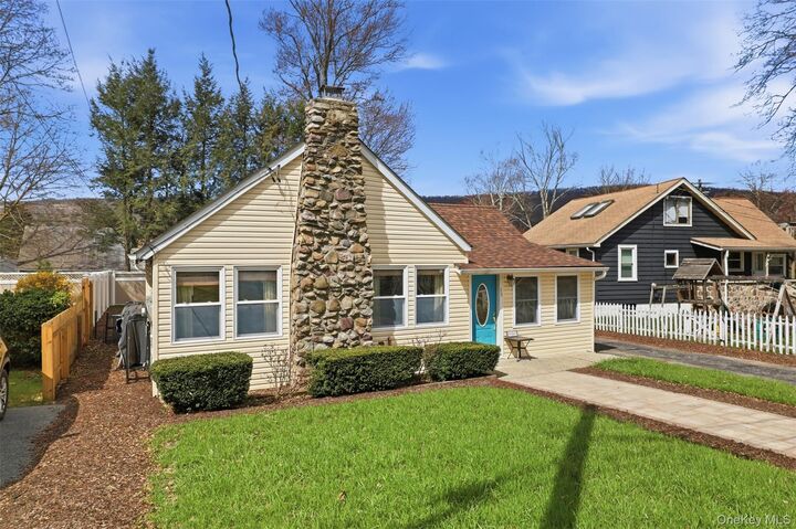 Property Photo:  15 Crystal Court  NY 10925 