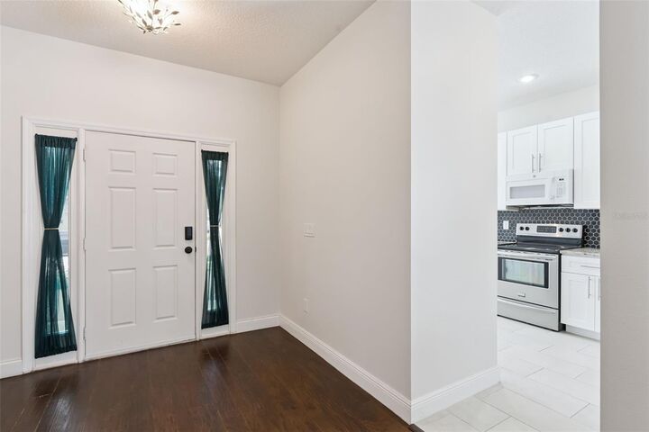 Property Photo:  1008 Magnolia Blossom Court  FL 32712 