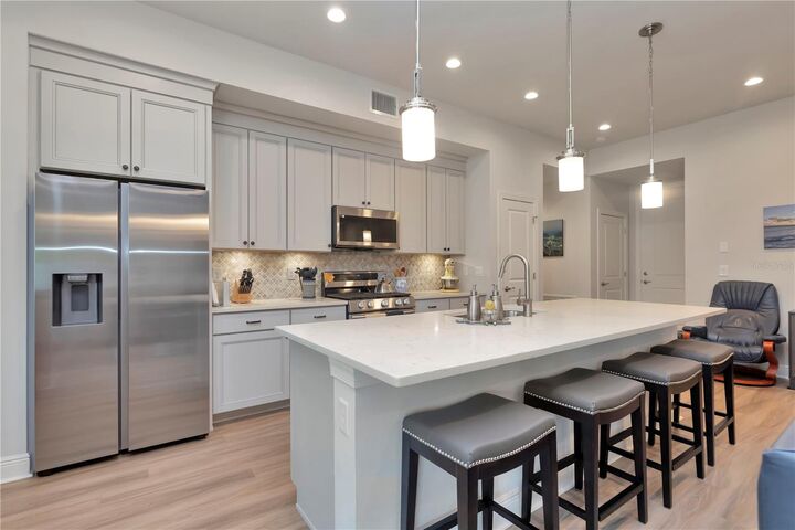 Property Photo:  2989 Breezy Meadows Drive  FL 33760 
