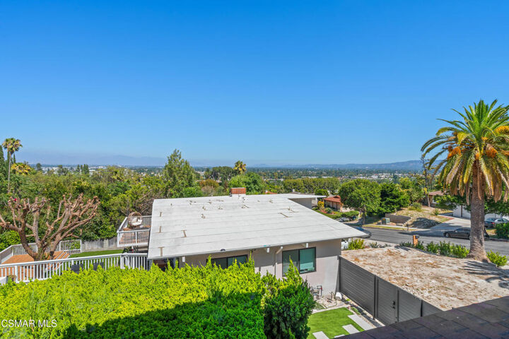 Property Photo: 22109 Gresham Street CA 91304