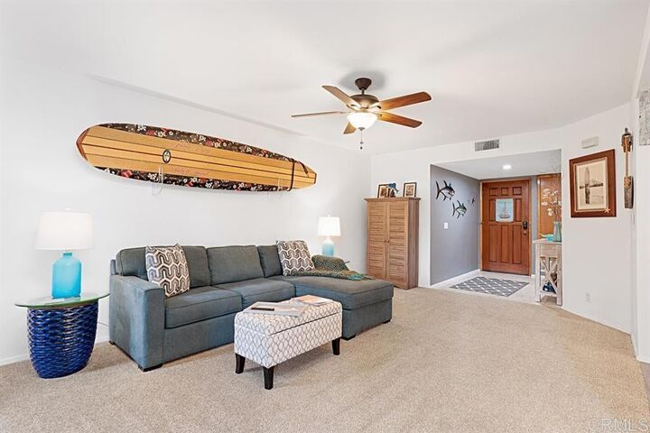 Property Photo: 520 Via De La Valle H CA 92075