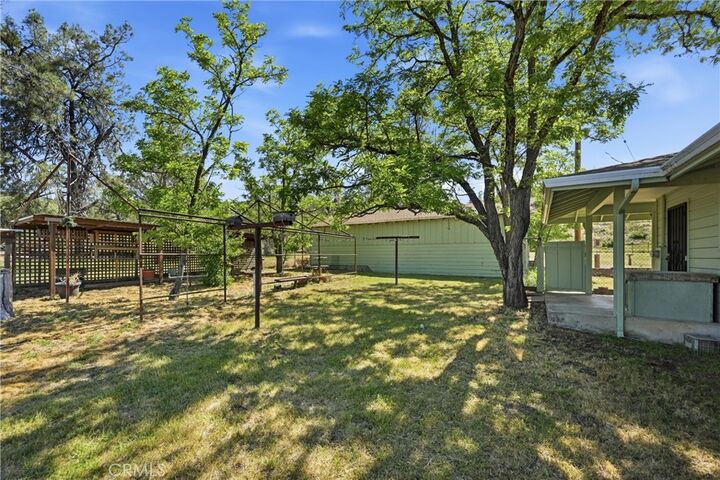 Property Photo:  8155 Sulphur Creek Rd  CA 95461 