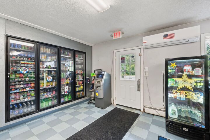 Property Photo: 715 Webster Street ME 04240