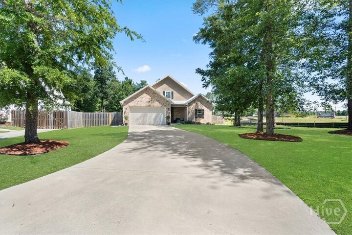 Property Photo:  1492 Fort Howard Road  GA 31326 