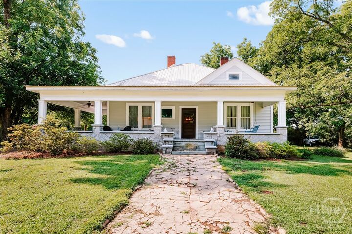 Property Photo: 670 S Railroad Avenue GA 30627