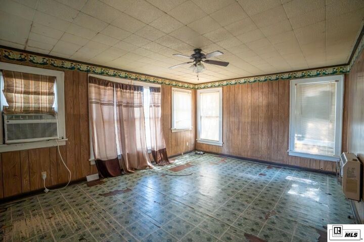 Property Photo: 509 E Green Street LA 71241