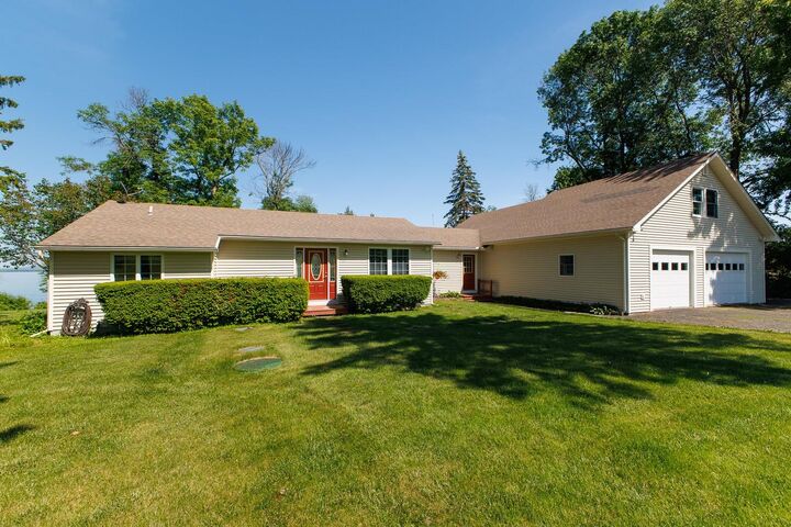 Property Photo:  107 Mountain View Lane  VT 05474 