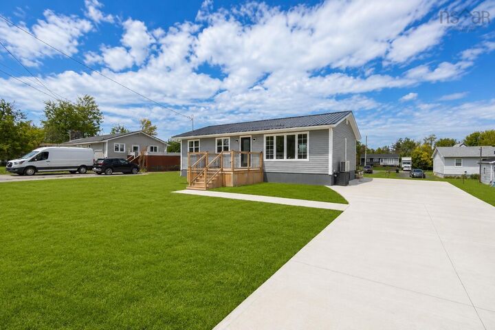 Property Photo: 162 Monteith Avenue NS B1J 1P4