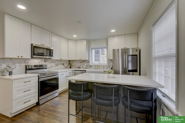 Property Photo: 2002 N 55 Street NE 68104