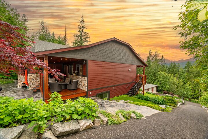 Property Photo: 82 Walker Road BC V0E 1V5