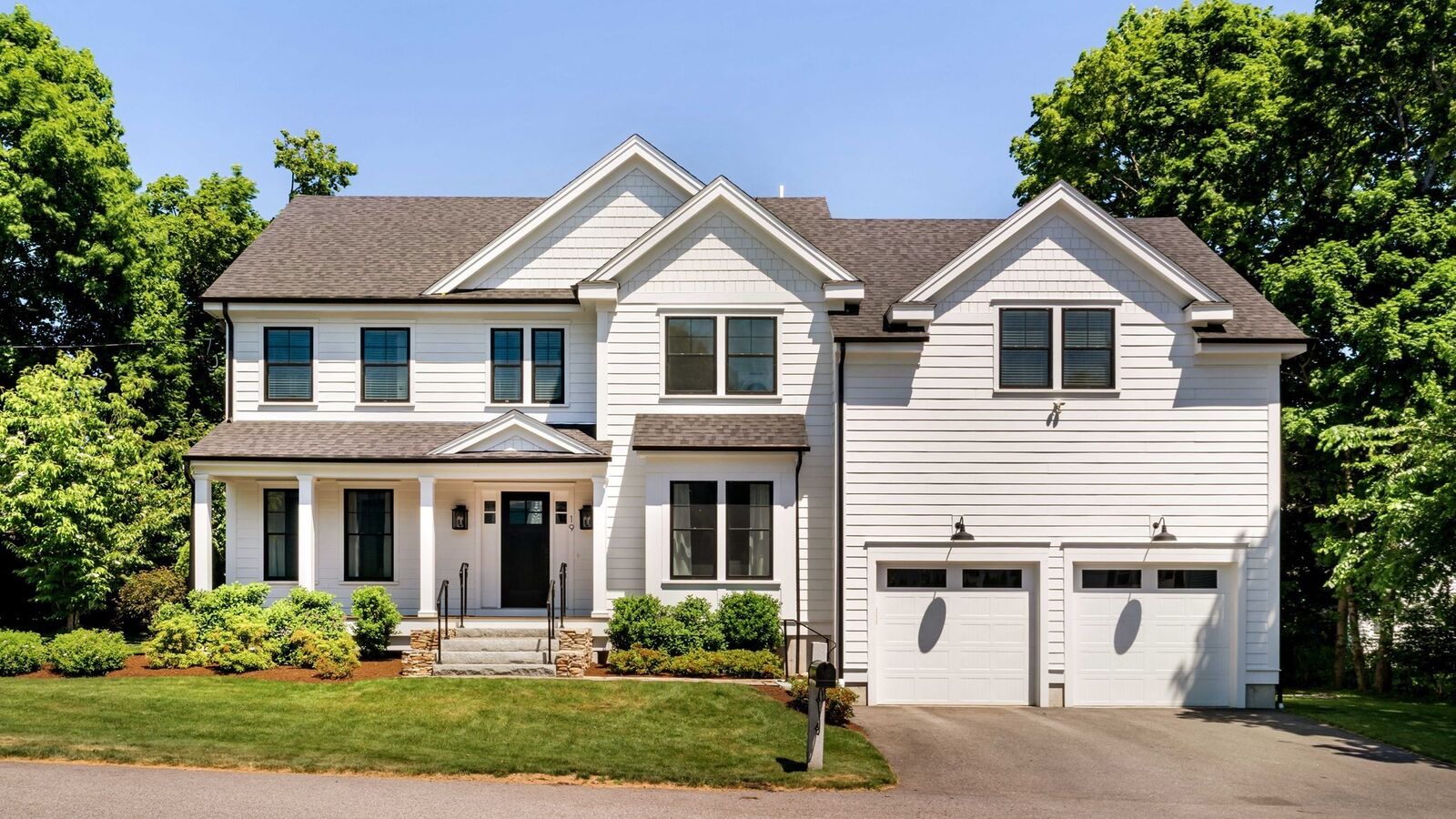 Property Photo:  19 Cottage St  MA 02420 