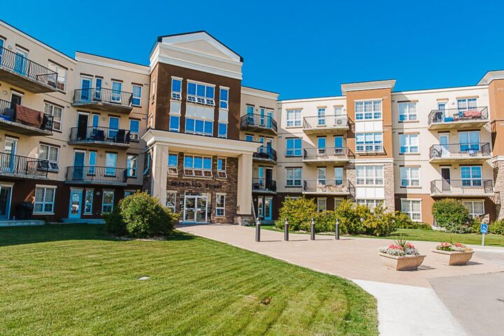 12330 102 Street 120 — photo 1