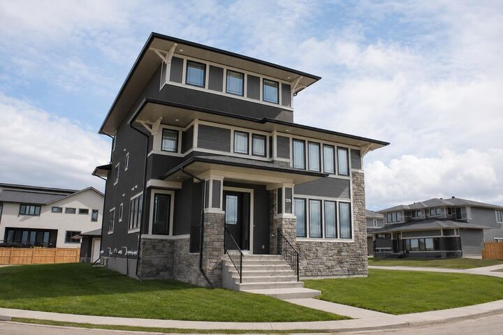129 South Harmony Drive — photo 1