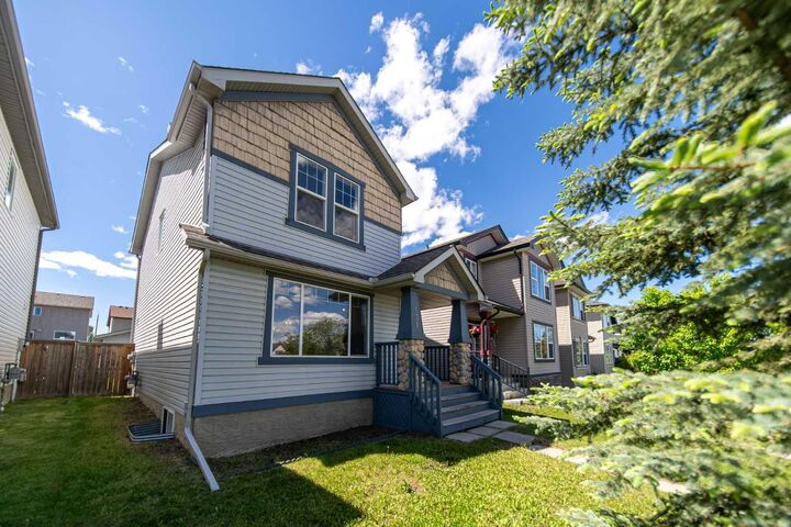 Property Photo:  131 Everglen Rise SW  AB T2Y 4Z2 