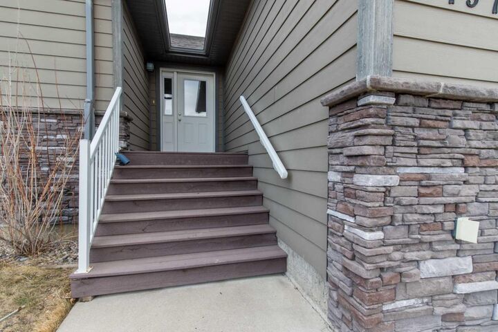 Property Photo: 757 27 Street AB T0L 0Z0