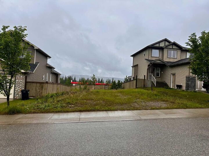 103 Lupin Way — photo 1