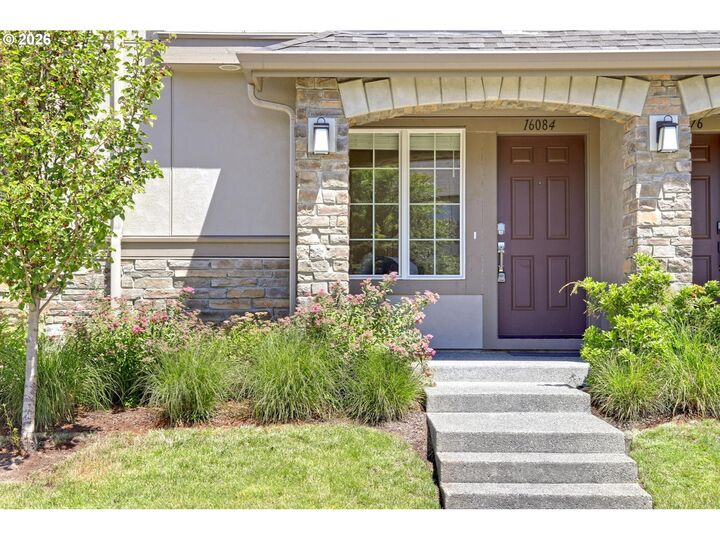 Property Photo: 16084 NW Pristine Ln OR 97229