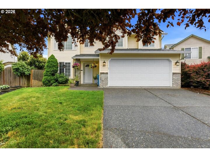 Property Photo:  2417 NE 107th St  WA 98686 