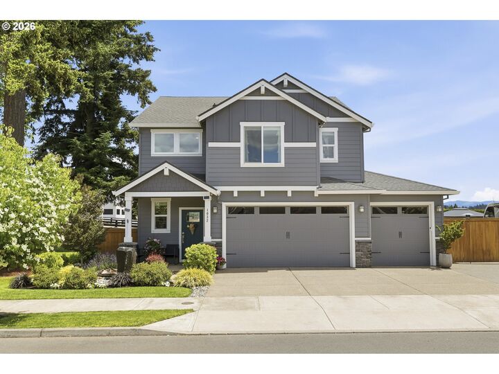 Property Photo: 1032 S Willow St OR 97013