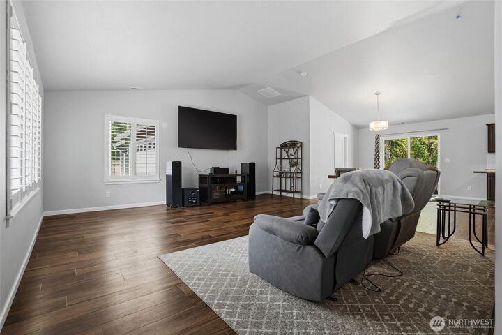 Property Photo:  7219  182nd Avenue Ct NW  WA 98394 