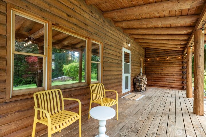 Property Photo: 6819 181st Avenue SE WA 98290