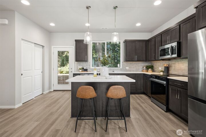 Property Photo: 24515 111th Avenue SE WA 98030