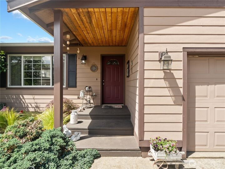 Property Photo: 2003 Buttercup Drive WA 98264