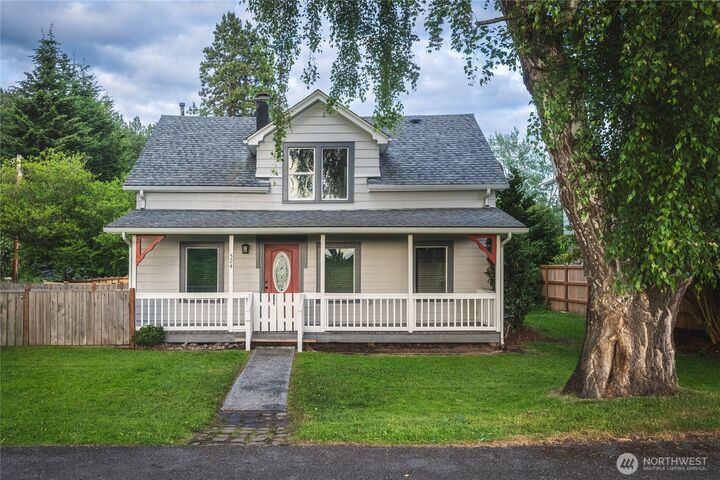 Property Photo: 531 N Barker WA 98273