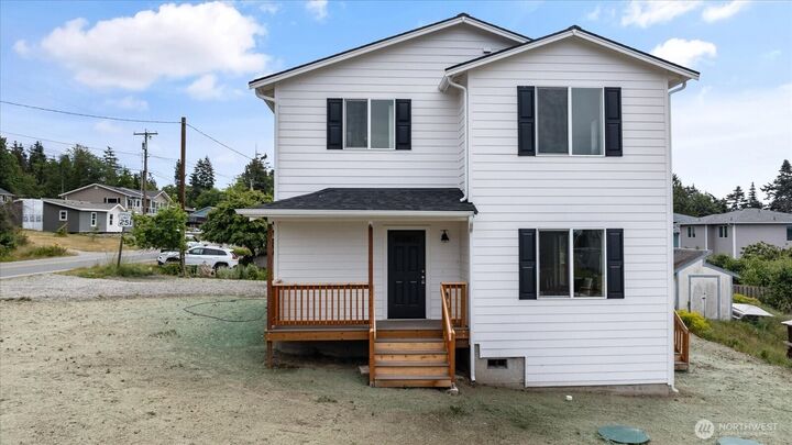 Property Photo:  1240  Admirals Drive  WA 98239 