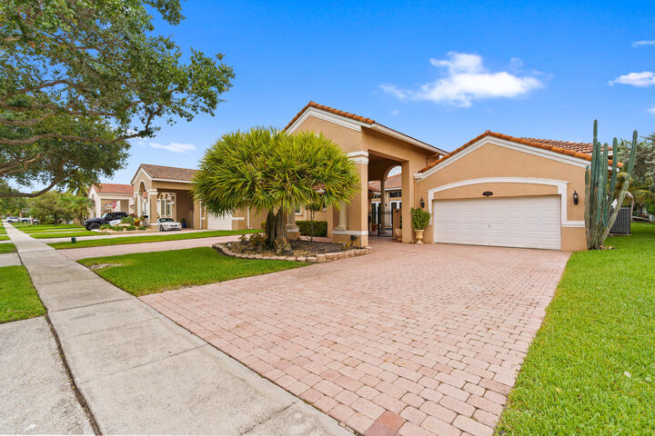 Property Photo:  16429 NW 16th Street  FL 33028 