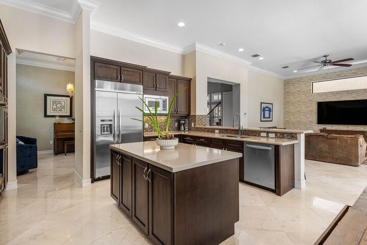 Property Photo: 8658 Lewis River Road FL 33446