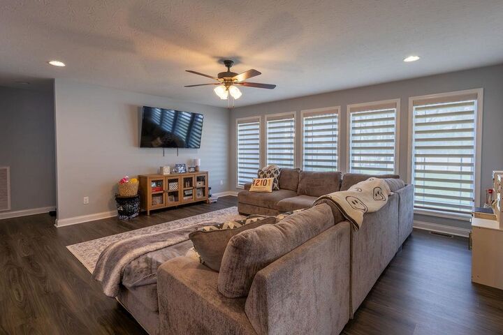 Property Photo:  532 White Dogwood Circle  KY 42101 