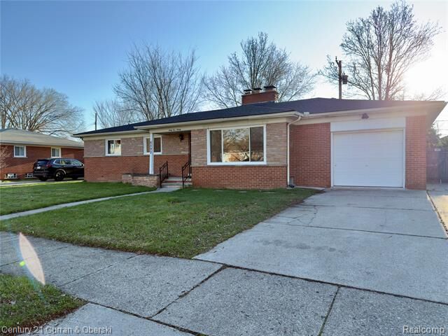 Property Photo:  6590 Rockland Street  MI 48127 