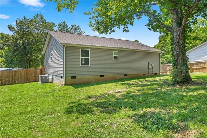 Property Photo:  311 N Iowa Avenue  TN 37331 
