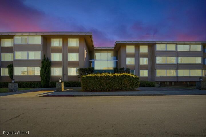 Property Photo: 234 Elm Street 309 CA 94401