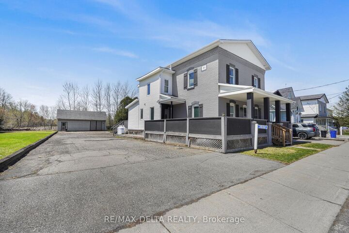 Property Photo: 3668 Champlain Street ON K0A 1E0