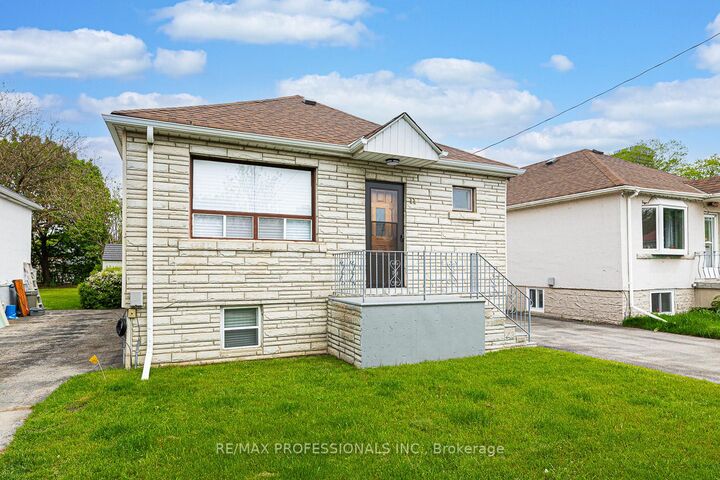 11 Stock Avenue — photo 1